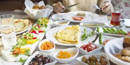 بالفيديو.. شاهد الفطار أسوأ وجبة لمريض السكر والضغط "مختص تغذية يكشف الأسباب"