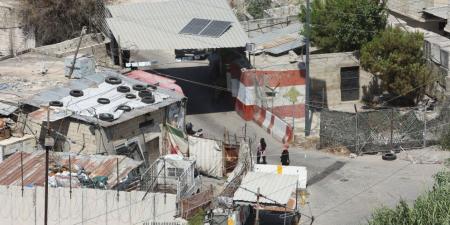 لبنان يبدأ الخميس تسلّم الأسلحة من المخيمات الفلسطينية في بيروت
