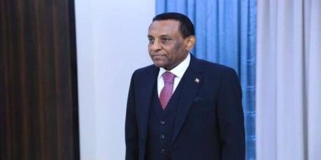 رئيس وزراء السودان الجديد يتجه لحل الحكومة وإطلاق مشاورات لتشكيل حكومة جديدة بعد عطلة عيد الأضحى