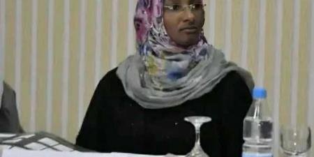 ”الحوثيون يسمحون بلقاء ناشطة مع عائلتها.. لكن بشروط قاسية..ماذا جرى في الزيارة”
