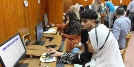 تنسيق المرحلة الثالثة 2025 فرصة أخيرة لطلاب الثانوية فى مصر