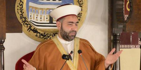 الشيخ القطان: لا يجوز شرعا أن نسلم قوتنا لكي يدمرها العدو ويعتدي علينا
