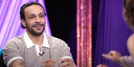 محمد عطية: حبيبتي السابقة ضربتني ولو ست مش هكون زي هيفاء وهبي