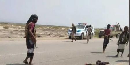إصابة شخصين بإطلاق نار من أحد أقاربهما في أبين