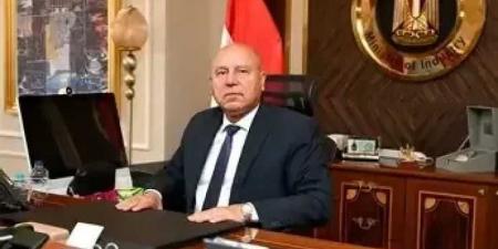 وزارة الصناعةالمصريةتعلن إنشاء مجمع صناعي متطور لإنتاج الزبيب وتطوير صناعة الكتان