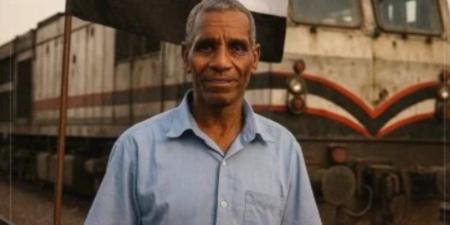 «ولادك الطيبين يا مصر».. نائب رئيس مجلس الوزراء يقرر تكريم عامل مزلقان بني سويف لشجاعته