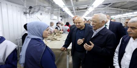 رئيس الديوان الملكي يتفقد مشاريع مبادرات ملكية في معان