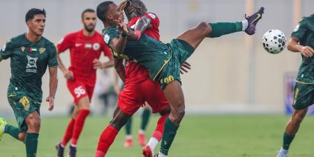 البطائح يكسب ضيفه خورفكان.. ويجمع أول 3 نقاط