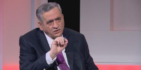 رئيس الجامعة الأردنية ينهي تكليف مساعديه ويستبعد تعيين بدلاء