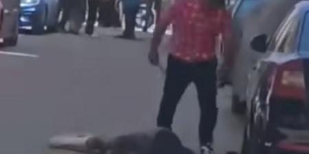 اخرس.. يذبح زميله أمام الماره فى كفرالشيخ
