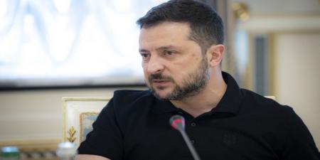زيلينسكي يجدد دعوته إلى محادثات مع بوتين مع تعثر جهود السلام