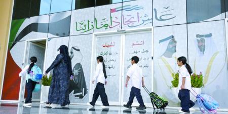 انتظام الطلبة في المدارس.. والدوام يتسم بالمرونة والانضباط