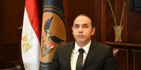 تعيين إسلام عزام رئيسا للبورصة المصرية لمدة عام