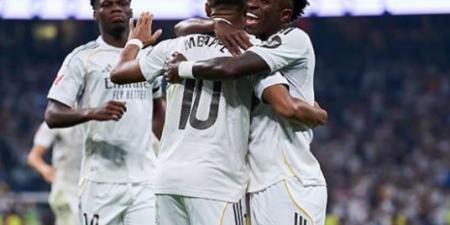 مبابي يسجل ويقود ريال مدريد للفوز على أوفييدو بثلاثية في الليجا