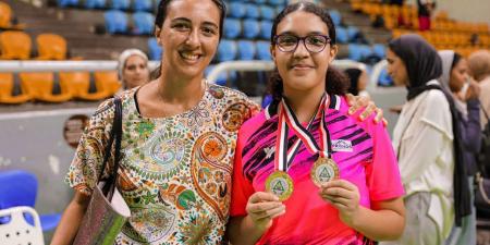 من الجزائر إلى عمان.. نور فكري بطلة الريشة الطائرة تواصل حصد الميداليات