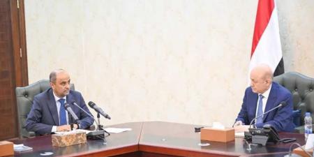 مصادر رئاسية وحكومية تنفي صرف مبالغ ”إعاشة” ضخمة للمسؤولين في الخارج وتؤكد أن الملف قيد المراجعة