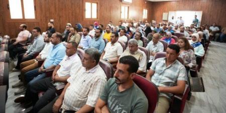محافظ أسيوط يكرم إدارة مراقبة الأغذية لتصدرها التقييم على مستوى الجمهورية
