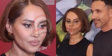رفقة زوجها.. ياسمين رئيس تصل العرض الخاص لفيلم ماما وبابا