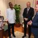 كامل الوزير يكرم «بطل المزلقان» و يقول لأبنته :والدك قدوة في التفاني والإخلاص