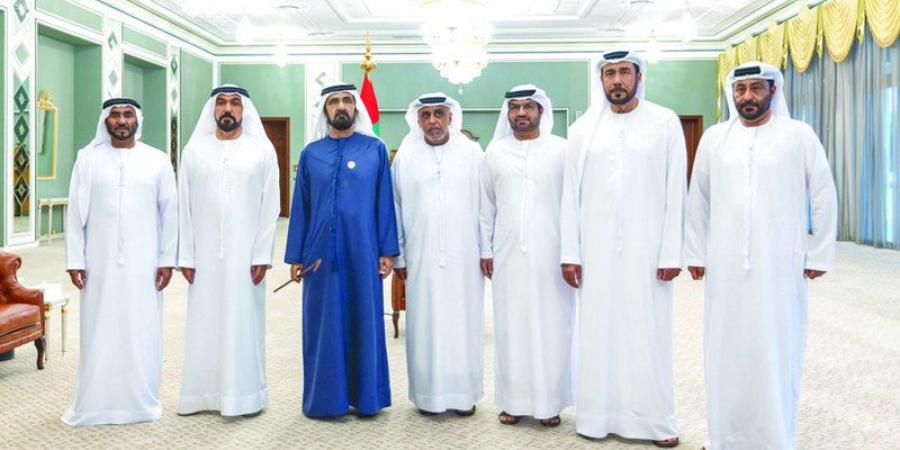محمد بن راشد: رجال الأمن المتقاعدون ركيزة راسخة في مسيرة دبي الأمنية