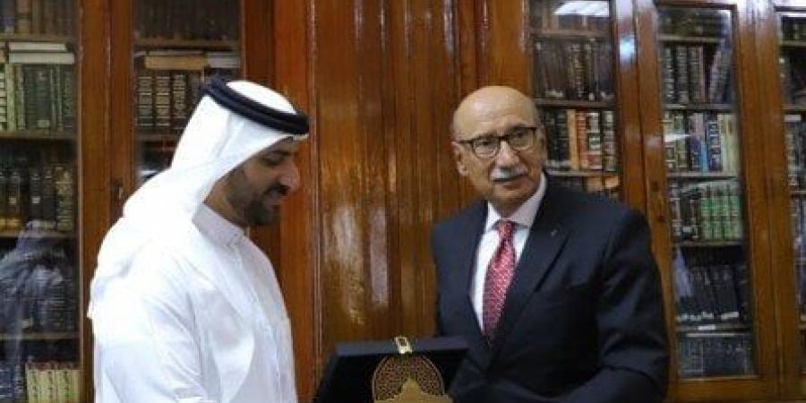 رئيس محكمة النقض يستقبل وفدا قضائيا من الإمارات.. صور