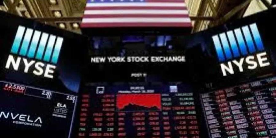سهم ”إنتل” يقفز 24 مليار دولار وسط تحذيرات من فقاعة تكنولوجية جديدة