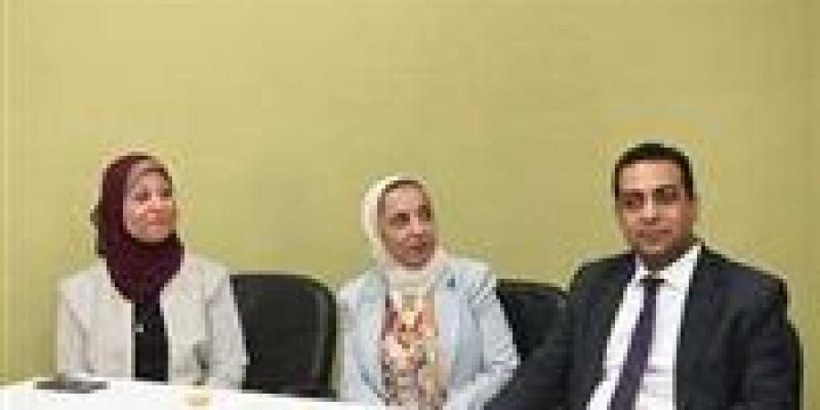 وزارة البيئة تناقش تعزيز صمود المجتمعات الريفية أمام التغيرات المناخية بقنا بالتعاون مع برنامج الأغذية العالمي|تفاصيل