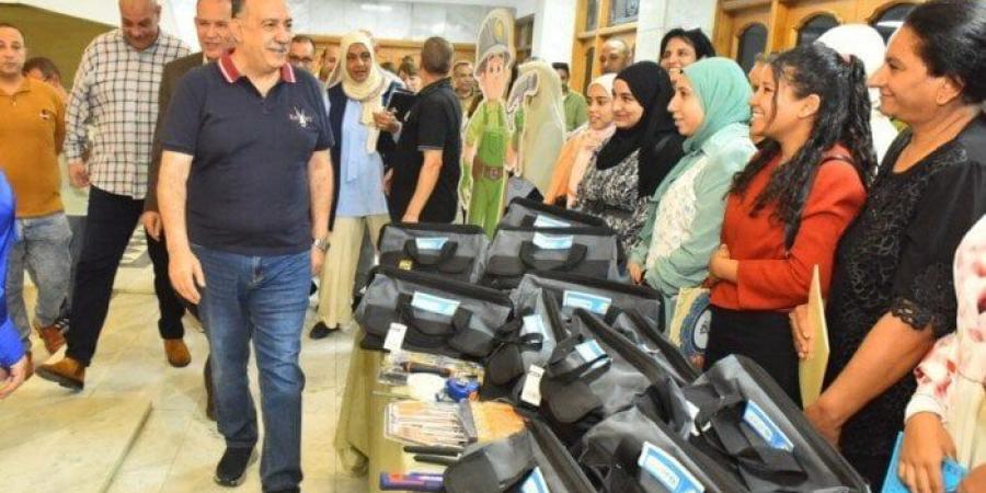 كسر القوالب النمطية.. 27 فتاة بأسيوط يقتحمن عالم السباكة بدعم رسمي