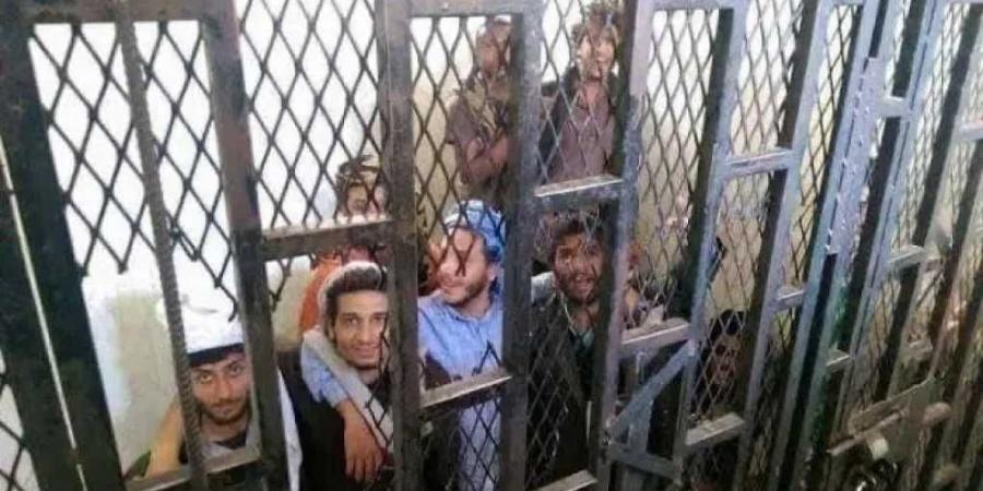 إضراب عن الطعام داخل سجن الأمن والمخابرات الحوثي بصنعاء.. ومعتقلون يتعرضون للضرب