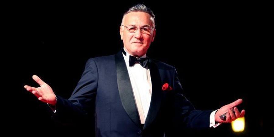 في ذكرى ميلاده.. حكايات عزت أبو عوف بين الطب والموسيقى والسينما