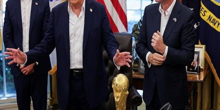 ترامب يعلن موعد سحب قرعة نهائيات كأس العالم لكرة القدم 2026.. تقام 5 ديسمبر