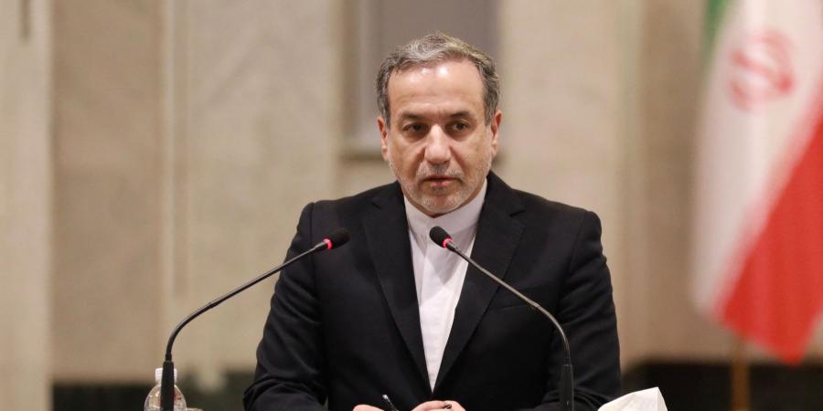 إيران تعلن عن لقاء مرتقب مع دبلوماسيين أوروبيين لبحث البرنامج النووي وتحذّر من “سناب باك”