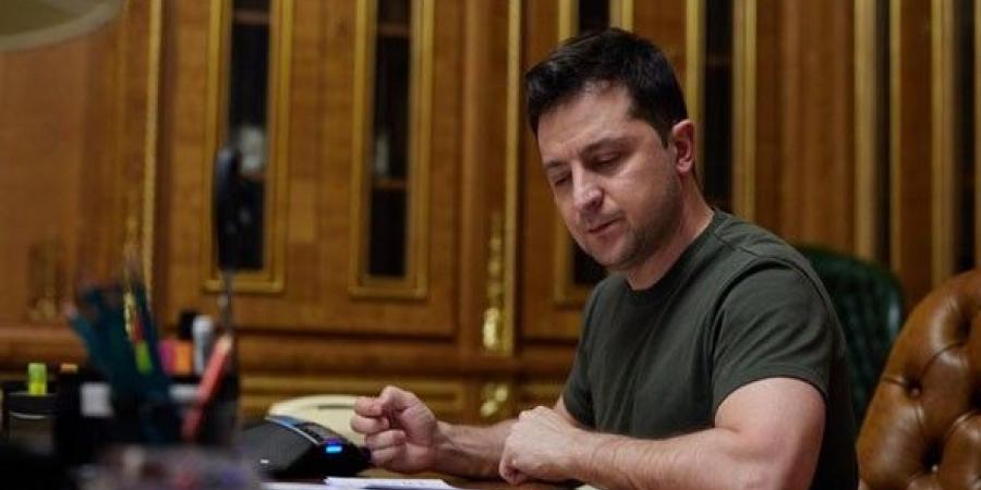 زيلينسكي يقترح هدنة مؤقتة لحين لقاء بوتين وموسكو تتهم كييف بتعطيل التفاوض عبر "هجمات استفزازية"