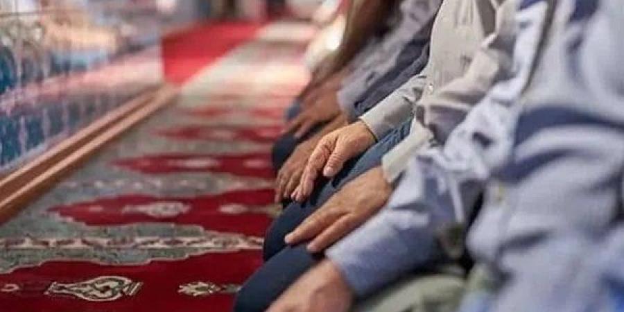 موعد أذان الظهر.. مواقيت الصلاة اليوم السبت 23 أغسطس 2025