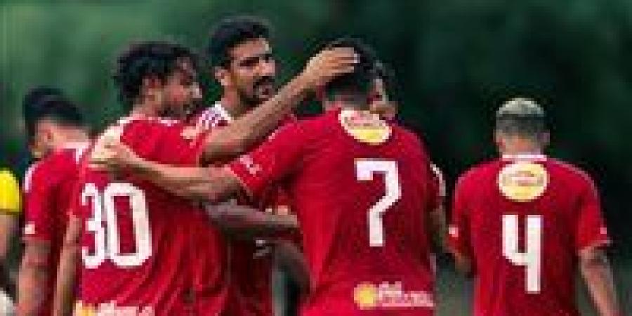 بدون راحة.. الأهلي يواصل تدريباته الجماعية اليوم استعداداً لمواجهة غزل المحلة