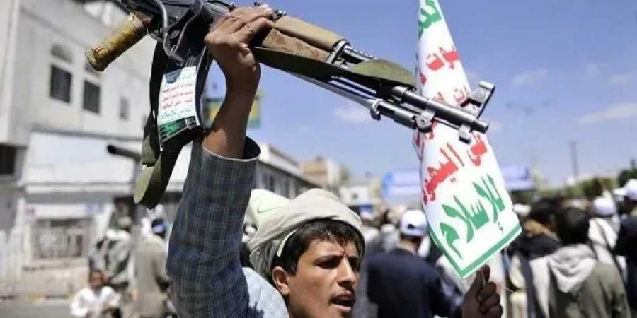 الحوثيون يختطفون شابًا من داخل مسجد بذمار في حملة تستهدف طلاب القرآن