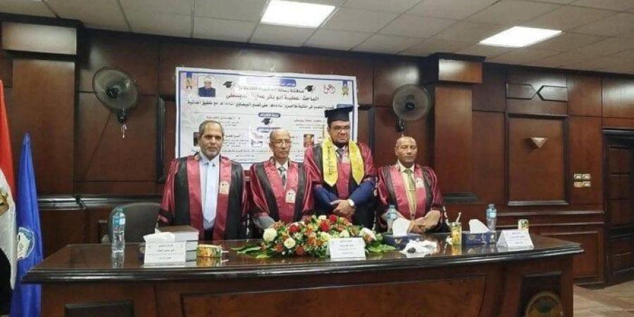 الباحث عطية الديسطي يحصل على الدكتوراه عن «قضايا التفسير في حاشية ملاخسرو» بآداب طنطا