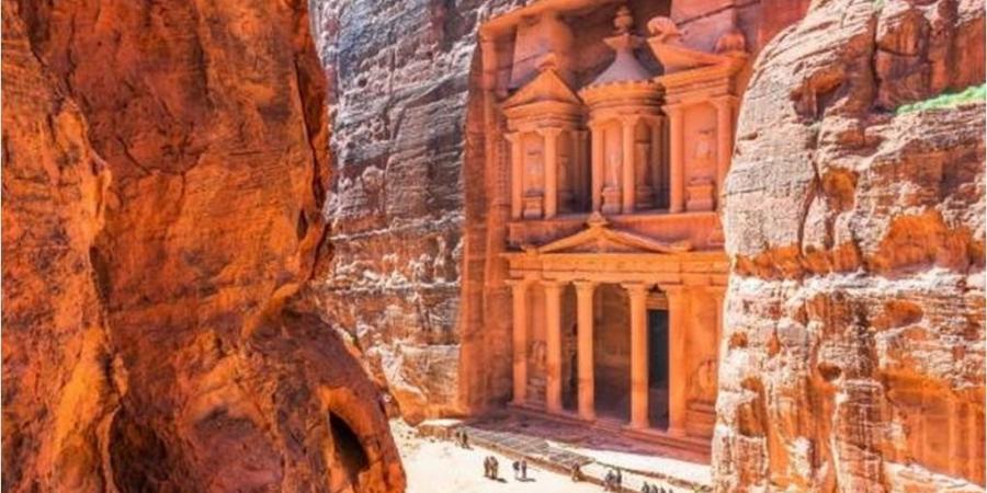 إقرار نظام معدل لنظام جمعية مكاتب وشركات السياحة والسفر
