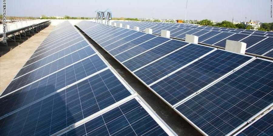 الحكومة توافق على السير في إجراءات تنفيذ مشروع تركيب أنظمة خلايا شمسيَّة لألف منزل
