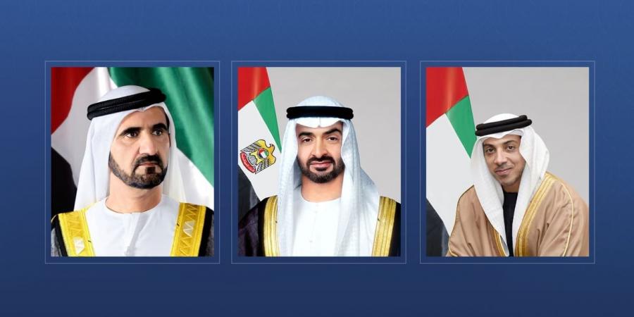 رئيس الدولة ونائباه يعزون أمير الكويت بوفاة الشيخة سعاد عبدالله