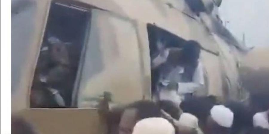 السودان.. إجلاء سكان حاصرتهم الفيضانات في كسلا