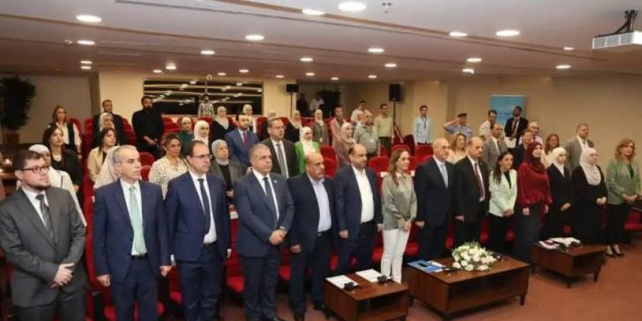 صحة الأردن .. "بطاقة بيان تحذيرية" لحماية الأطفال من الأغذية غير الصحية