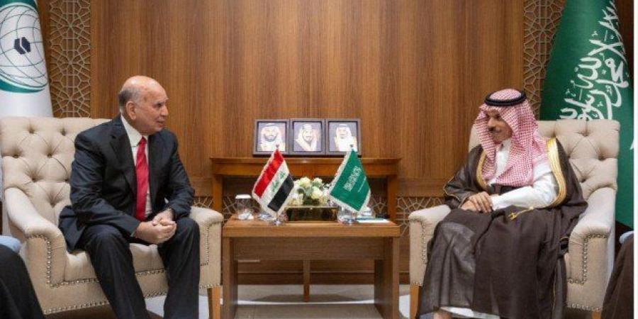 وزير الخارجية السعودي يلتقي نظيره العراقي