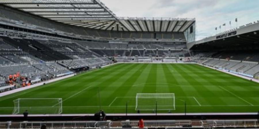 ملعب سانت جيمس بارك يحتضن لقاء ليفربول ونيوكاسل 