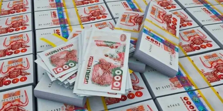 قفزة جديدة .. أسعار الدينار الجزائري مقابل الريال اليمني بداية تعاملات اليوم الثلاثاء 26 - 8- 2025