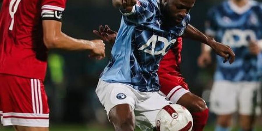 في ليلة طرد محمد الشيبي: مودرن سبورت يفوز على بيراميدز (1/2) في الدوري المصري الممتاز