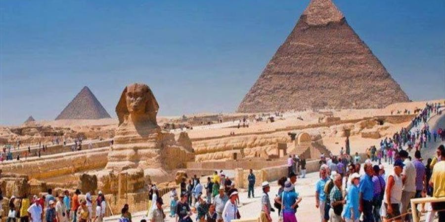 مصر تسرع وتيرة تنظيم الشقق الفندقية لدعم السياحة.. وخبير يدعو لتبني نموذج دبي