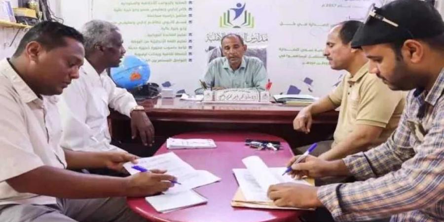 أزمة في ساحل حضرموت: مدارس أهلية تتحايل على قرار حكومي لتخفيض الرسوم وتحت أنظار اللجنة الرقابية
