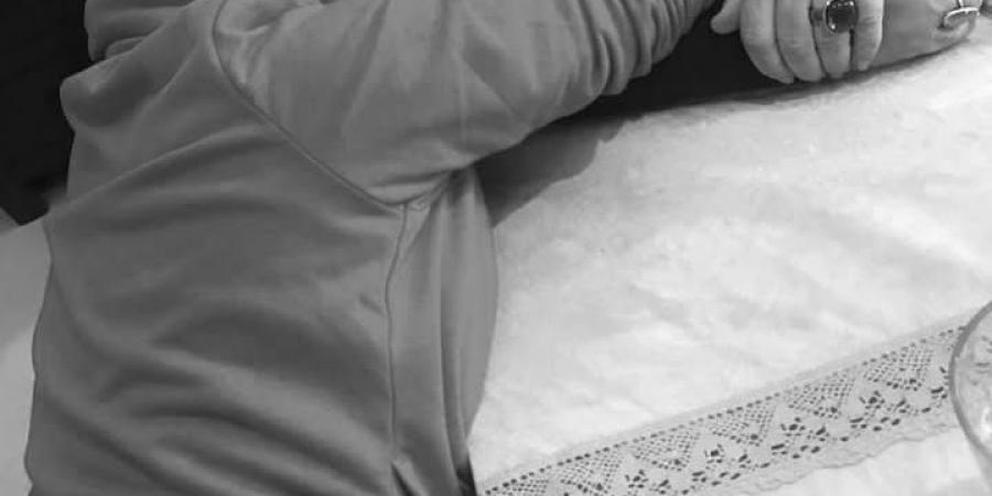 بعد مرور 40 يوم على وفاتها.. هند صبري عن والدتها الراحلة: أصعب فراق